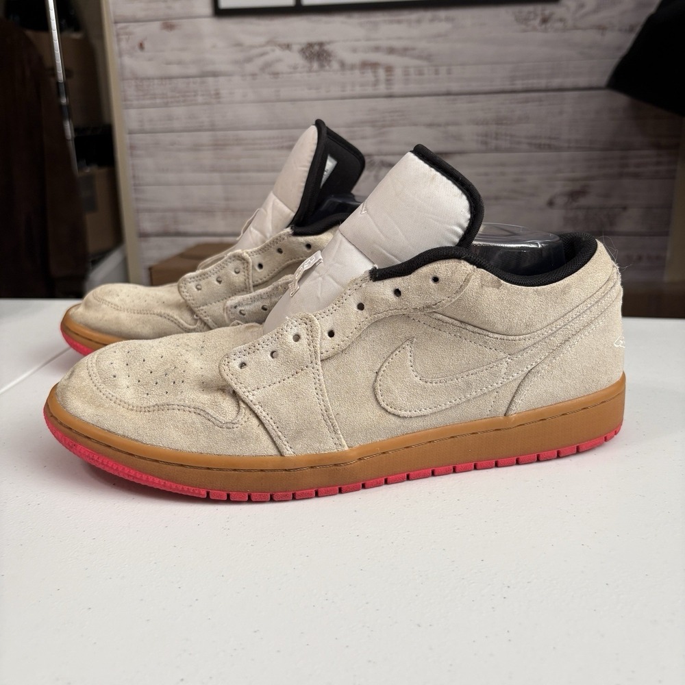 Nike Air Jordan 1 Low White Gum Hyper Pink Men's Size 11 Suede - No Laces